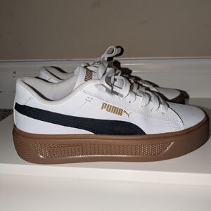 Puma White and Brown Sneakers